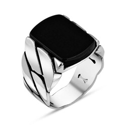 Parça Detaylı Siyah Oniks Taşlı Gümüş Erkek Yüzük - Anı Yüzük